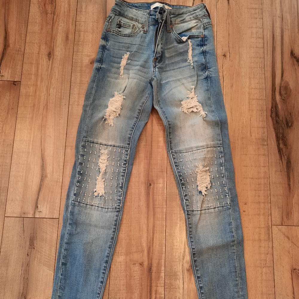 Distressed Jeans